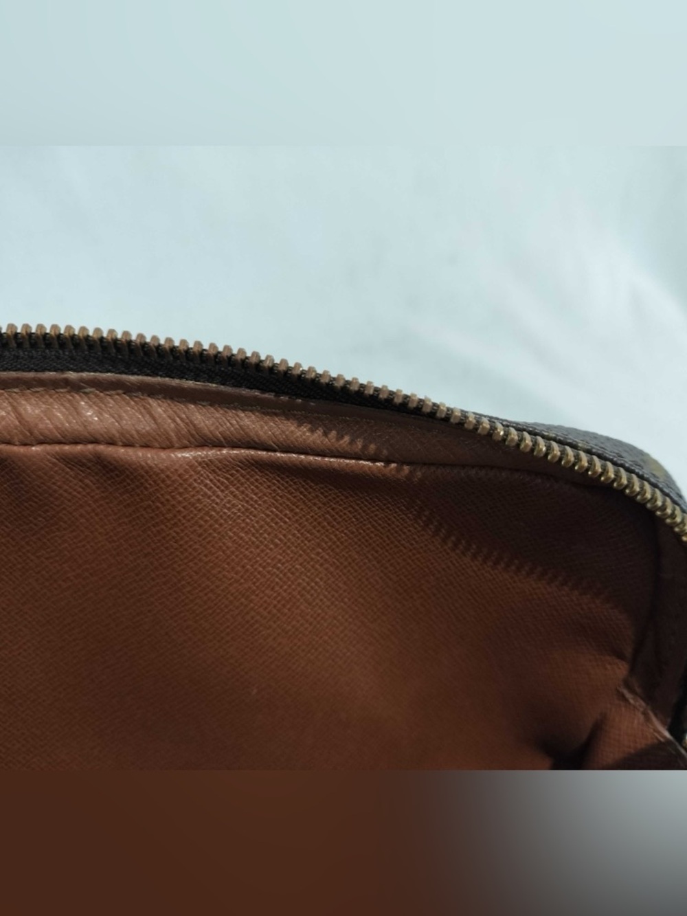 Louis Vuitton Monogram Pochette Marley Bandoulière (Vintage) - Picture 13 of 13